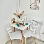 公寓式酒店 扎非里一室公寓 Naxos City