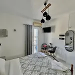 扎非里一室公寓 公寓式酒店 4*