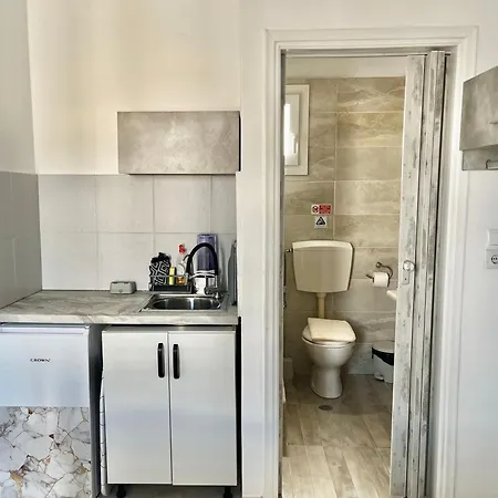 扎非里一室公寓 4* Naxos City