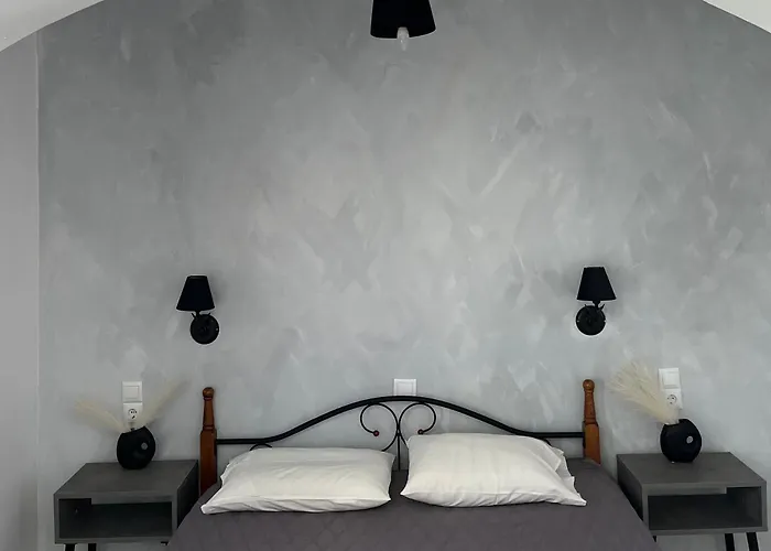 Zafiri アパートホテル Naxos City