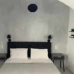 Zafiri Aparthotel Naxos City