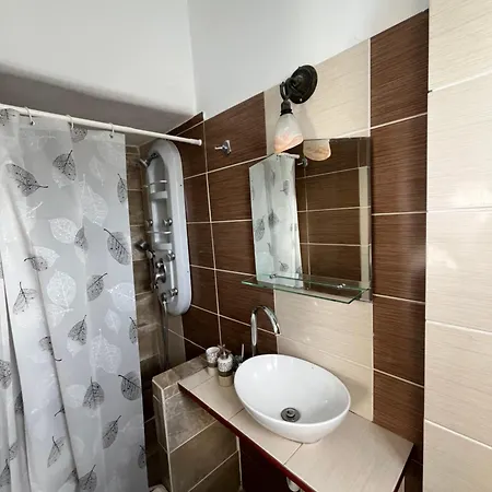 Zafiri アパートホテル Naxos City