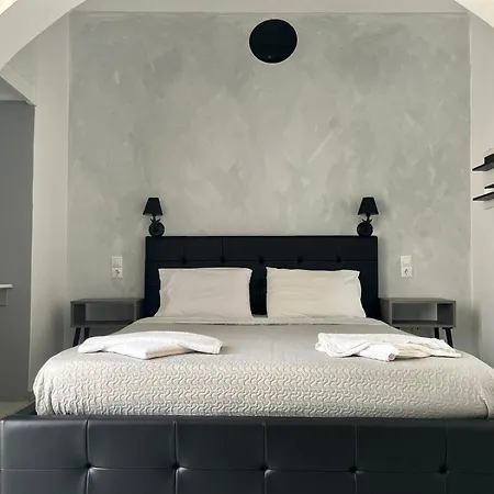 Zafiri Aparthotel Naxos City
