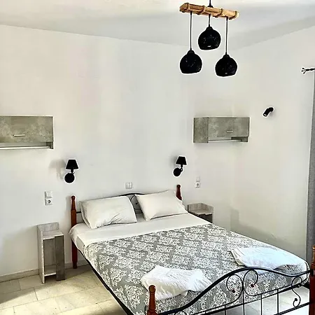 Lägenhetshotell Zafiri Naxos City