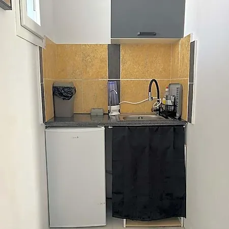 Zafiri Lägenhetshotell 3*