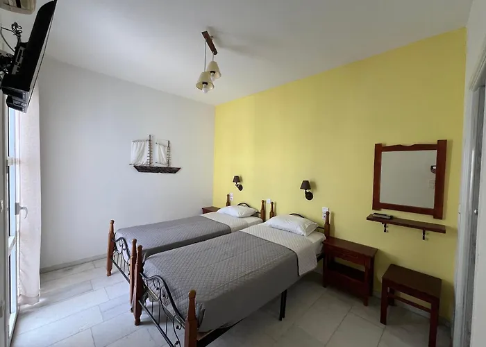 Aparthotel Zafiri 3*
